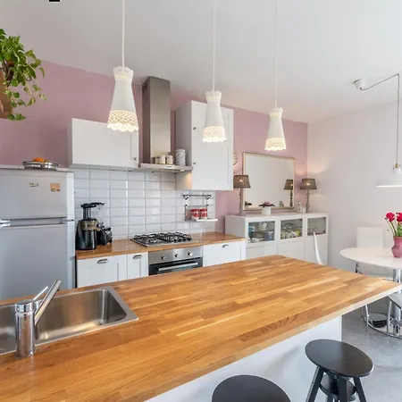 Zenko Apartment Split