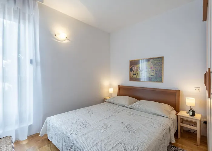 Apartment Zenko Split